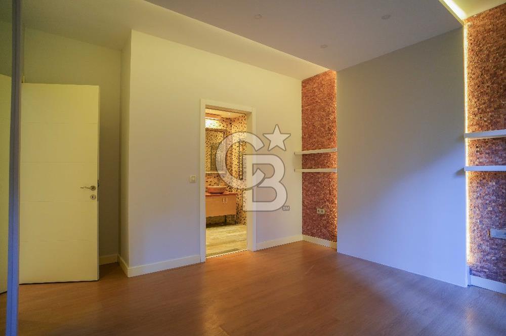 RINGS ISTANBUL SİTESİNDE SATILIK BOŞ 250 M2 NET BAHÇE DUBLEKSİ