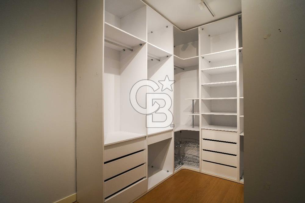 RINGS ISTANBUL SİTESİNDE SATILIK BOŞ 250 M2 NET BAHÇE DUBLEKSİ