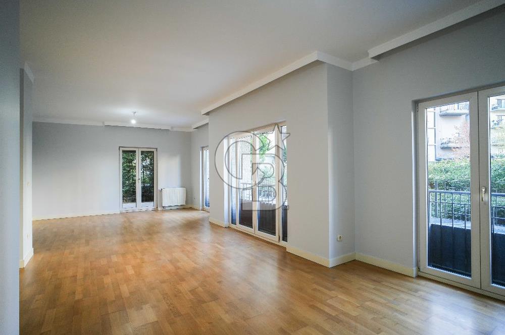 RINGS ISTANBUL SİTESİNDE SATILIK BOŞ 250 M2 NET BAHÇE DUBLEKSİ