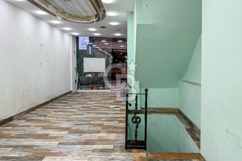 İstiklal Caddesi Adım Mesafesi- Düz Giriş- 2Katlı Kiralık Dükkan