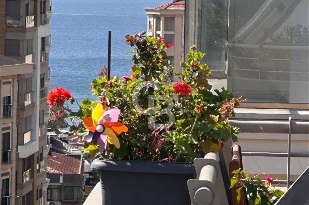 Fenerbahçe Bağdat Caddesi’ne Yakın – Teraslı 223 m² Satılık Çatı Dubleksi