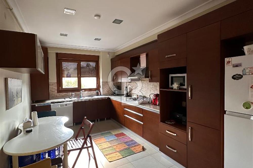 Suadiye’de 4+1 Kiralık Ofis& Büro