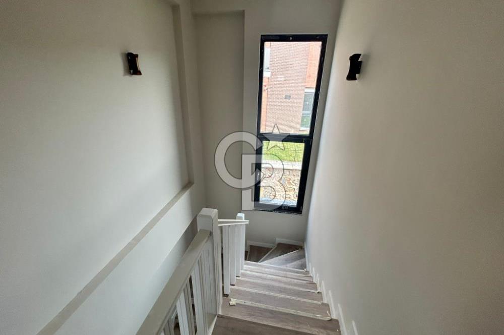 CB AKADEMİ İZMİT KABAOĞLU YEŞİL BAHÇE VİLLARI 4+1 SATILIK VİLLA