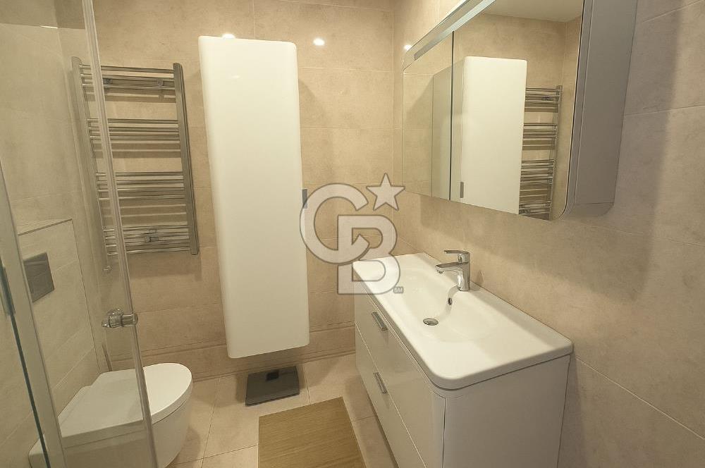 Fenerbahçe Bağdat Caddesi’ne Yakın – Teraslı 223 m² Satılık Çatı Dubleksi