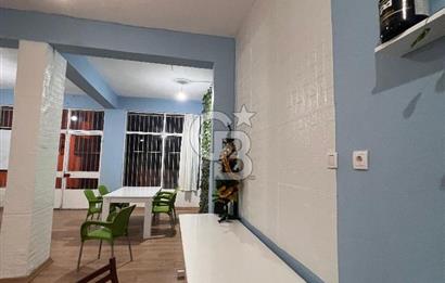 Bornova Merkezi Konumda Kiralık Dükkan 