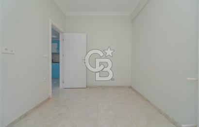 1000m2 acık. 500 m2 kapalı alan. 2+1 ev .30 bin tl. kiralık.