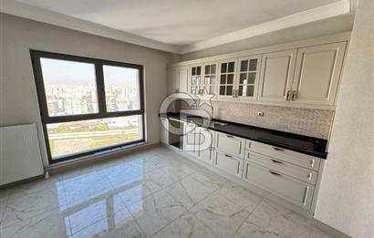 250 M2/4+1 DELUX/MEVAŞEHİR'DE/FIRSAT DAİRE/3 BANYOLU REZİDANS
