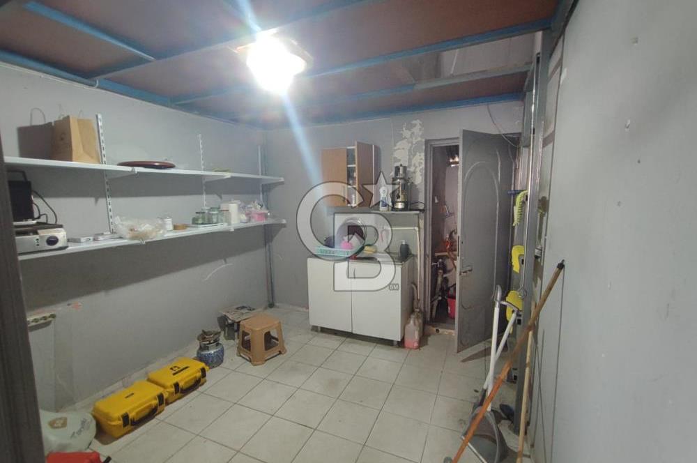 COLDWELL BANKER'DAN ŞEYHADİL CADDE ÜSTÜ DEPOLU SATILIK İŞYERİ