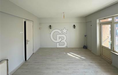 Çanakkale Merkez Cevatpaşa Kordona Yakın Tadilatlı 2+1 Daire