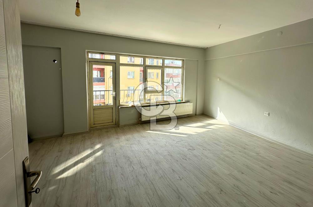 Çanakkale Merkez Cevatpaşa Kordona Yakın Tadilatlı 2+1 Daire