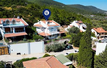 Urla Çeşmealtın’da Satılık Müstakil Havuzlu Villa 
