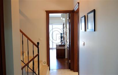 Urla Çeşmealtın’da Satılık Müstakil Havuzlu Villa 