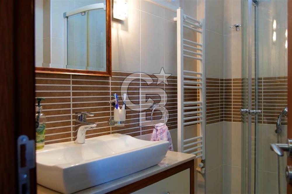 Urla Çeşmealtın’da Satılık Müstakil Havuzlu Villa 