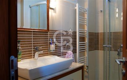 Urla Çeşmealtın’da Satılık Müstakil Havuzlu Villa 