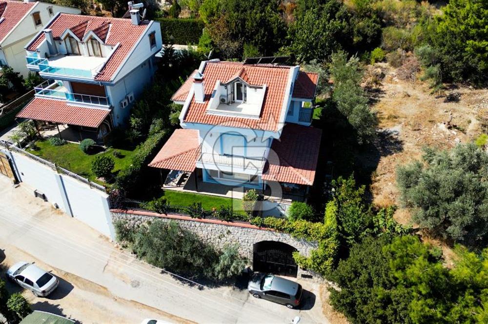 Urla Çeşmealtın’da Satılık Müstakil Havuzlu Villa 