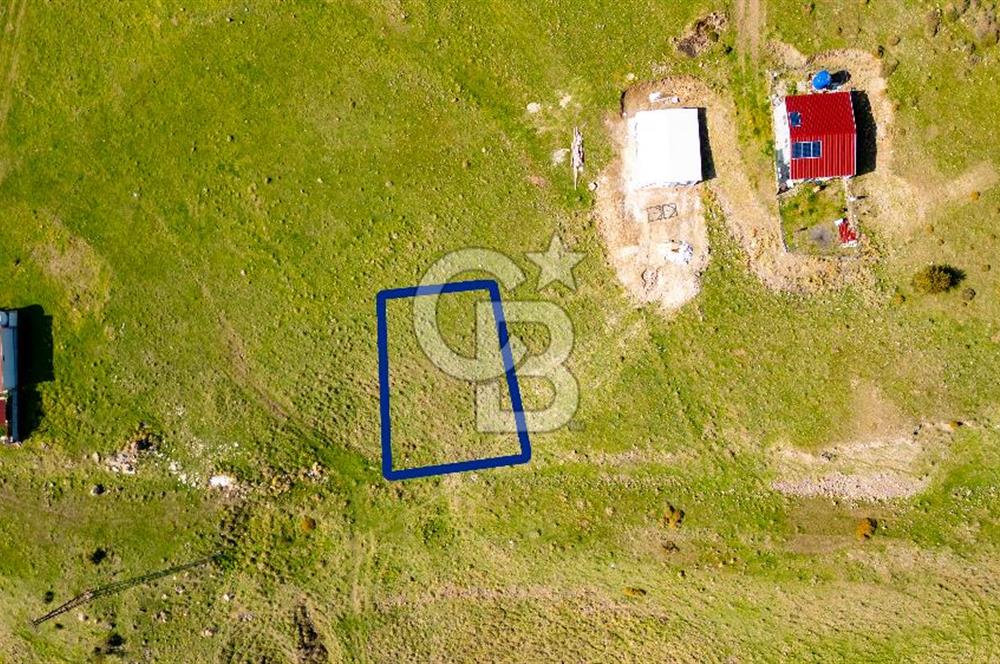 Çandarlı Koru Mevkii'nde Satılık Deniz Manzaralı 357 m2 Arsa