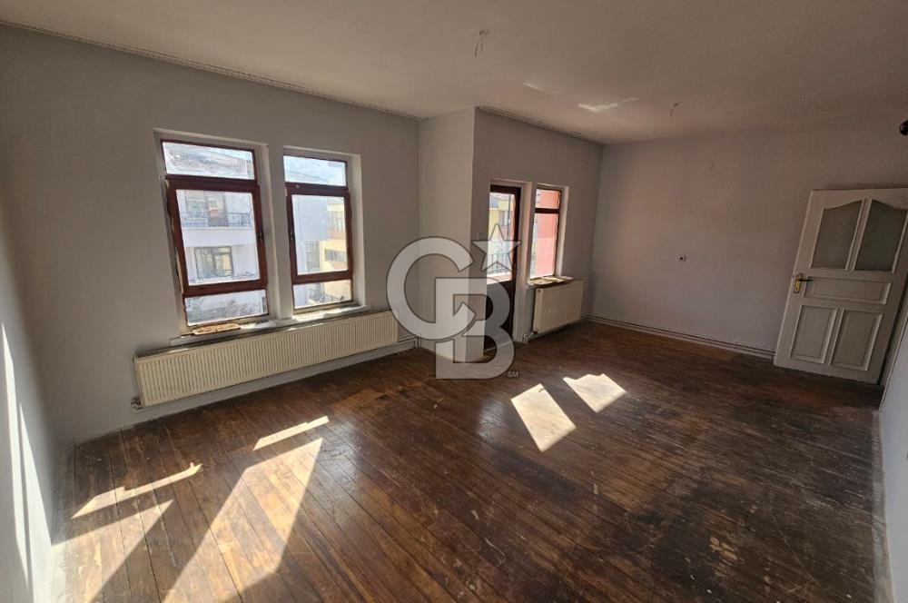 Keçiören Ovacık'ta 2 Katlı 4 Daireden Oluşan Komple Bina