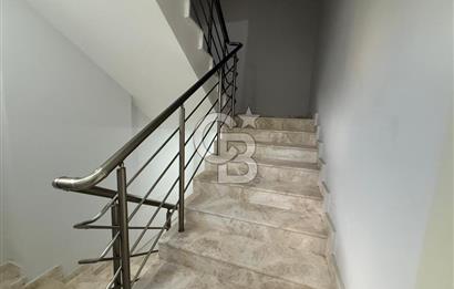 Bornova Çamdibi Tuval Yapıda Kiralık Arakat 1+1 Daire 