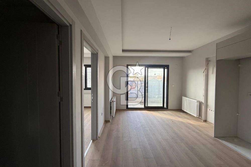 Bornova Çamdibi Tuval Yapıda Kiralık Arakat 1+1 Daire 