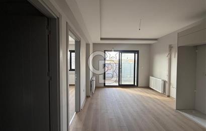 Bornova Çamdibi Tuval Yapıda Kiralık Arakat 1+1 Daire 