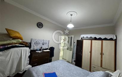 Karabağlar Yunus Emre Mahallesin'de Satılık 1+1 Geniş Daire