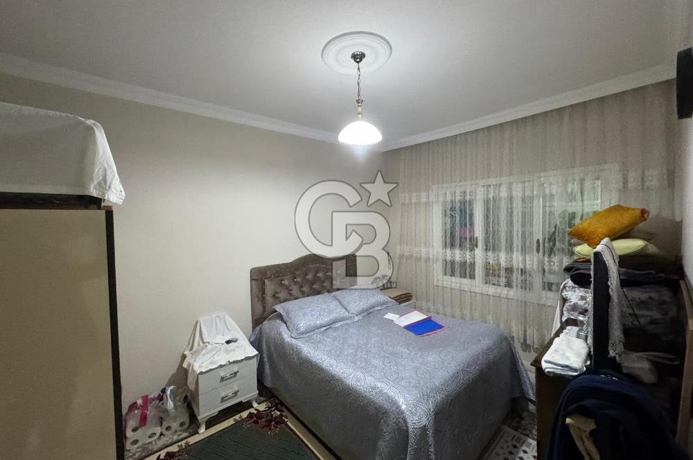 Karabağlar Yunus Emre Mahallesin'de Satılık 1+1 Geniş Daire