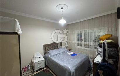 Karabağlar Yunus Emre Mahallesin'de Satılık 1+1 Geniş Daire