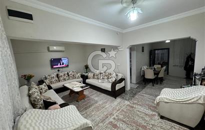 Karabağlar Yunus Emre Mahallesin'de Satılık 1+1 Geniş Daire