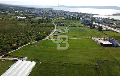 ÇANAKKALE LAPSEKİ ÇARDAK'TA HUZURLU YAŞAM İÇİN VİLLA İMARLI ARSA