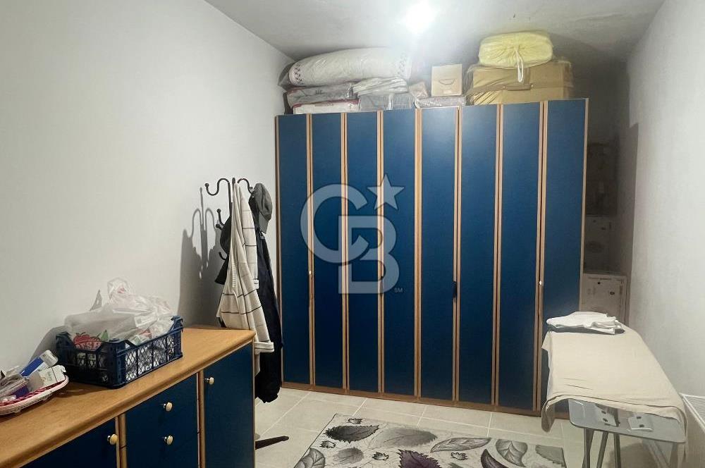 İZMİR ÇİĞLİ GÜZELTEPE MAHALLESİNDE KOMPLE BİNA SATILIK