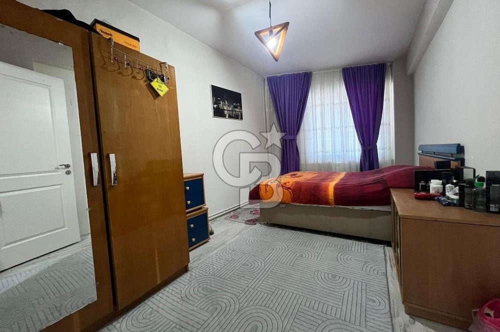 İZMİR ÇİĞLİ GÜZELTEPE MAHALLESİNDE KOMPLE BİNA SATILIK