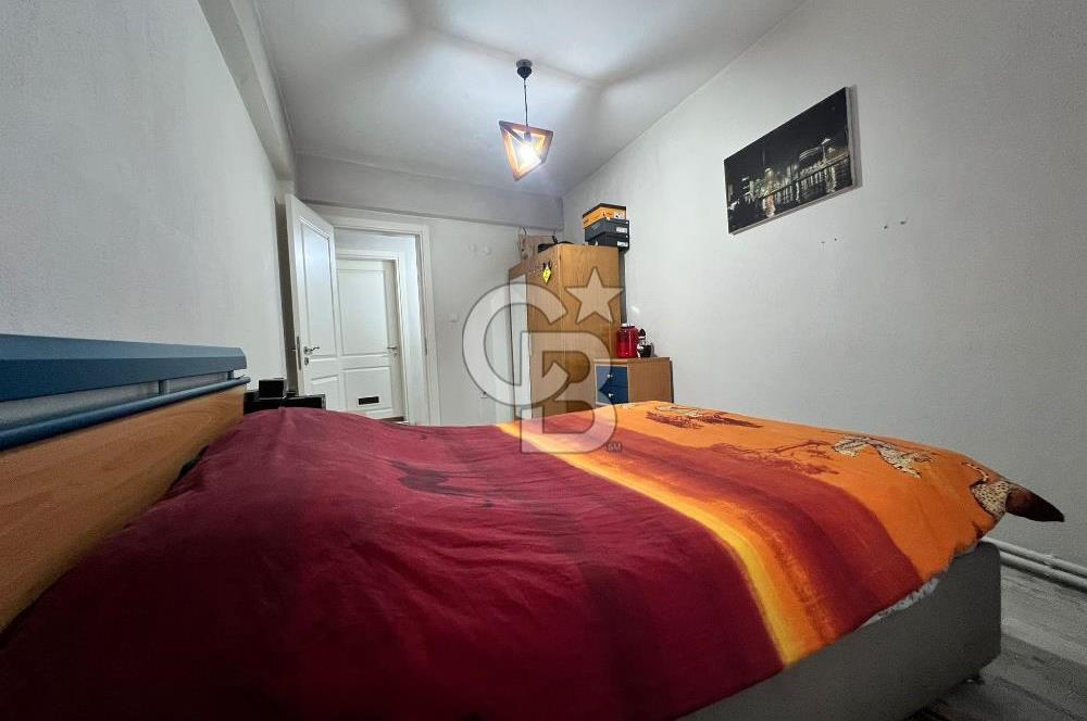 İZMİR ÇİĞLİ GÜZELTEPE MAHALLESİNDE KOMPLE BİNA SATILIK