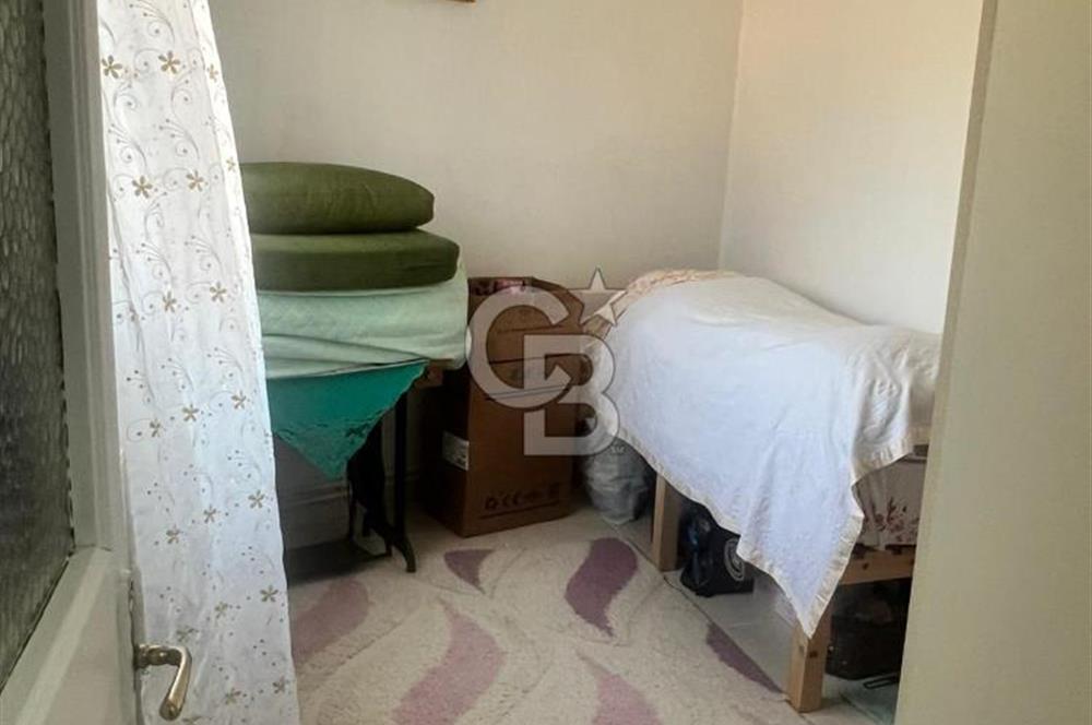 İZMİR ÇİĞLİ GÜZELTEPE MAHALLESİNDE KOMPLE BİNA SATILIK