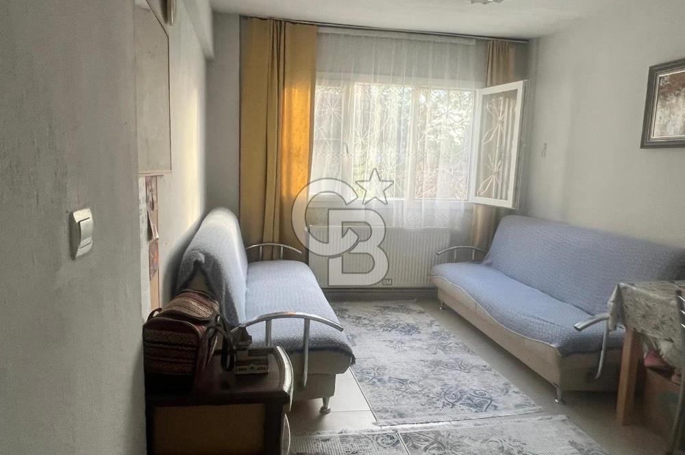 İZMİR ÇİĞLİ GÜZELTEPE MAHALLESİNDE KOMPLE BİNA SATILIK