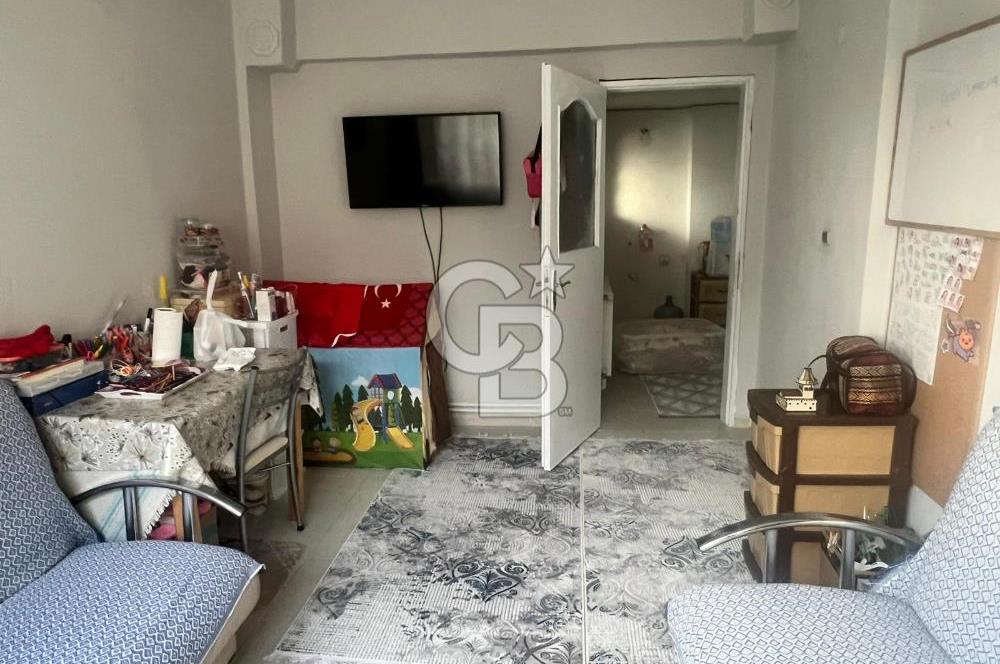 İZMİR ÇİĞLİ GÜZELTEPE MAHALLESİNDE KOMPLE BİNA SATILIK