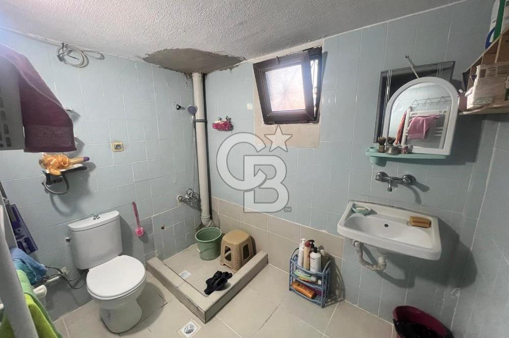 İZMİR ÇİĞLİ GÜZELTEPE MAHALLESİNDE KOMPLE BİNA SATILIK