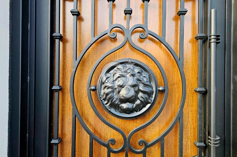 GÜZELBAHÇE KOLEJLER BÖLGESİNDE KİRALIK VİLLA