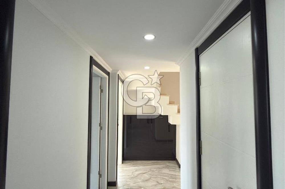 Batı Mahallesi’nde Lüks Detaylı 6+1 Sıfır Dubleks – Geniş, Ferah, Sahile Yürüme Mesafesinde Prestijli Yaşam