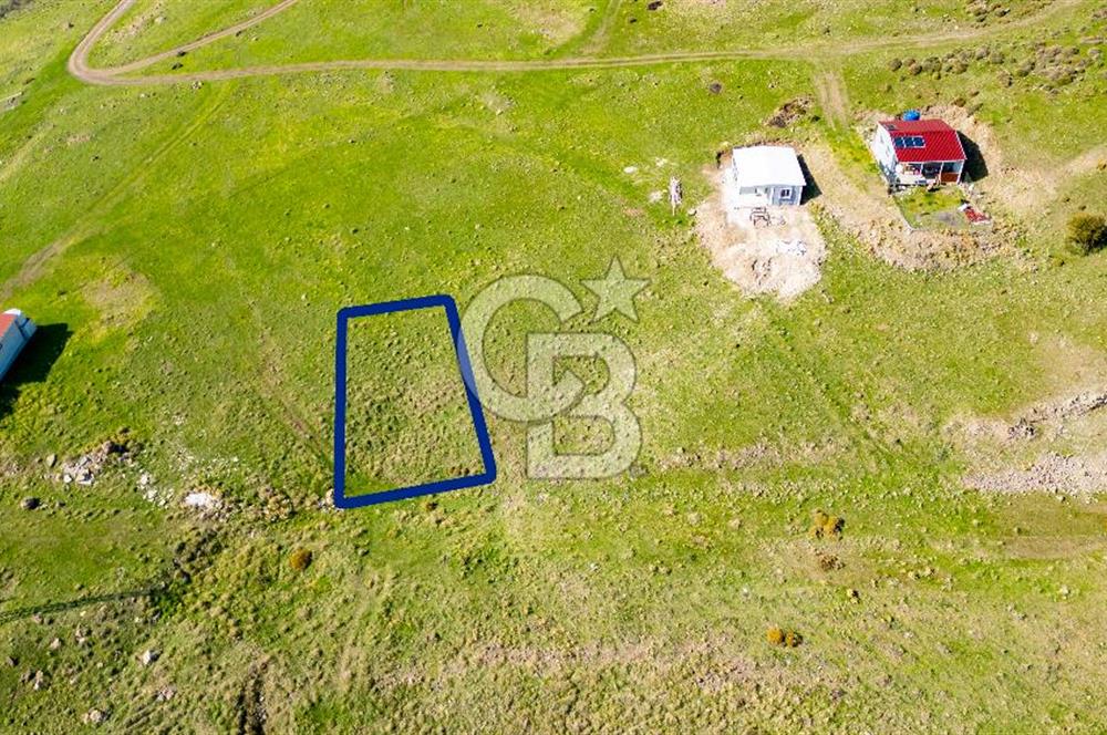 Çandarlı Koru Mevkii'nde Satılık Deniz Manzaralı 357 m2 Arsa