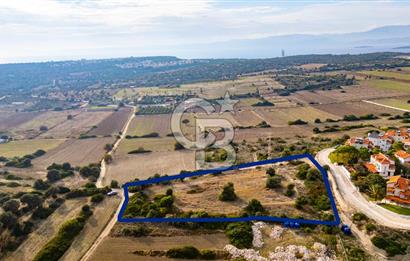 Çeşme Şehitmehmet Mahallesinde Satılık Tarla