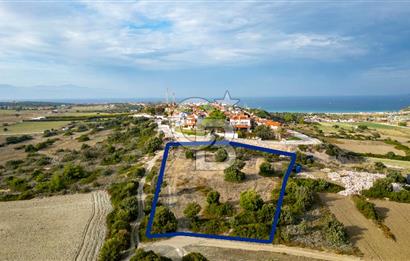 Çeşme Şehitmehmet Mahallesinde Satılık Tarla