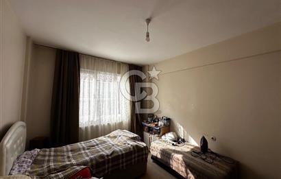 KARŞIYAKA TİYATRO SOKAĞINDA SATILIK FERAH 3+1 DAİRE  
