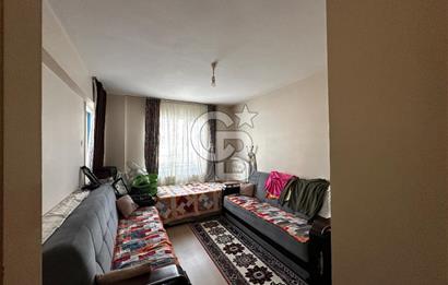 KARŞIYAKA TİYATRO SOKAĞINDA SATILIK FERAH 3+1 DAİRE  