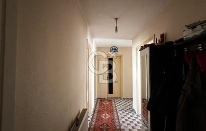 KARŞIYAKA TİYATRO SOKAĞINDA SATILIK FERAH 3+1 DAİRE  