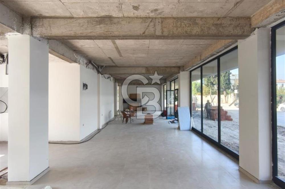 MENDERES GÖRECE'DE ANA CADDE ÜSTÜ SATILIK DÜKKAN