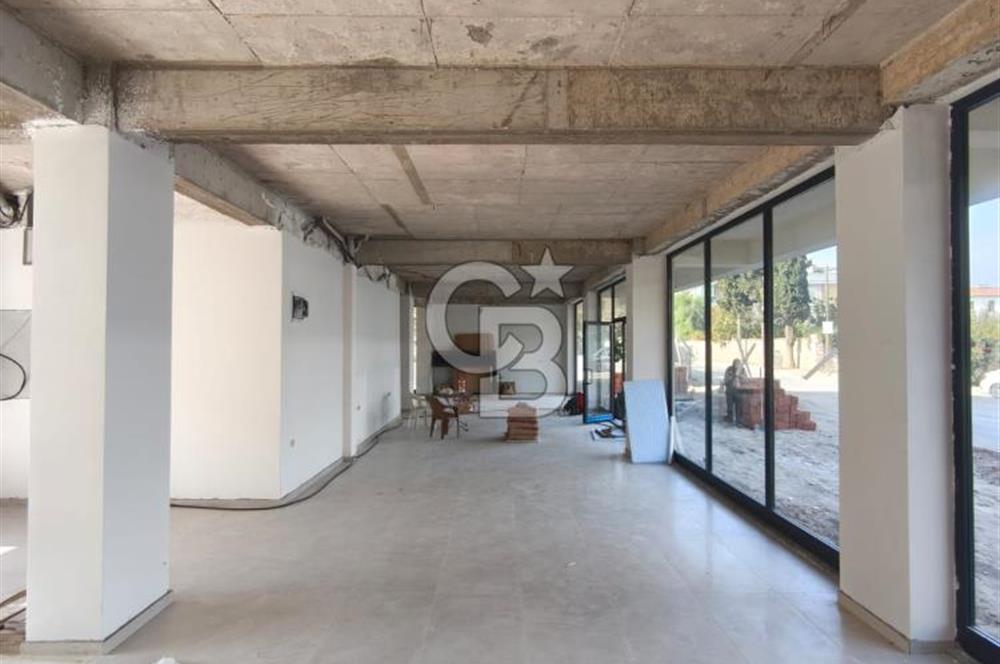 MENDERES GÖRECE'DE ANA CADDE ÜSTÜ SATILIK DÜKKAN