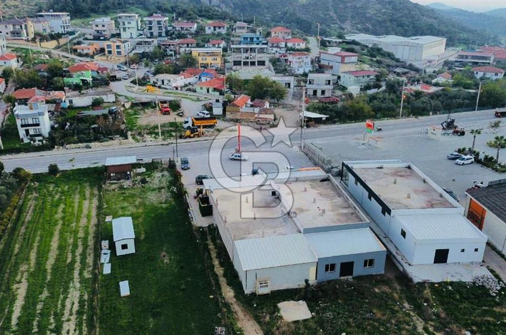 Foça Ilıpınar'da Ana Cadde Üzeri Satılık İşyeri ve Tarla