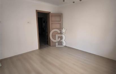 BUCA KOŞU İZBAN DURAĞINA YÜRÜME MESAFESİNDE GENİŞ 3+1 KİRALIK DAİRE 