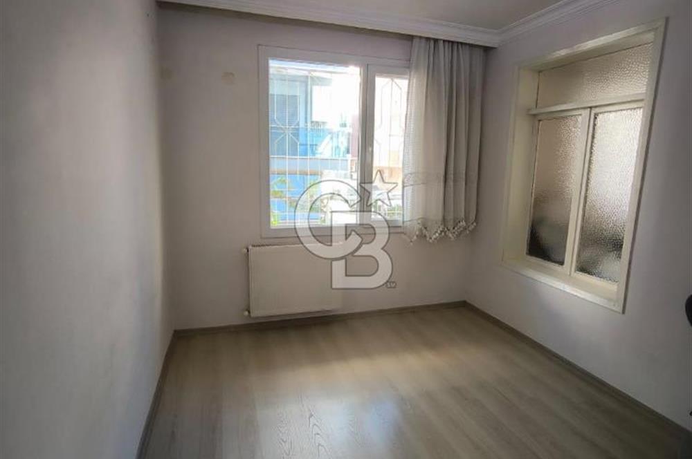 BUCA KOŞU İZBAN DURAĞINA YÜRÜME MESAFESİNDE GENİŞ 3+1 KİRALIK DAİRE 