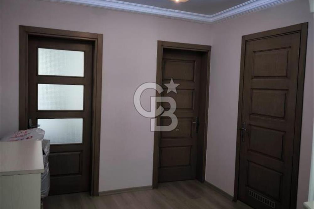 BUCA KOŞU İZBAN DURAĞINA YÜRÜME MESAFESİNDE GENİŞ 3+1 KİRALIK DAİRE 